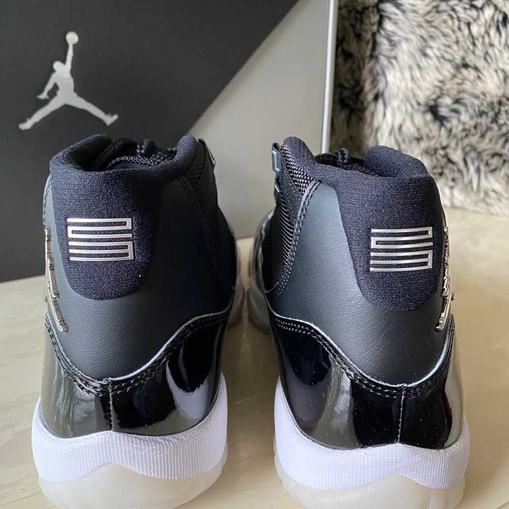 Jordan 11 - Picture 7 of 10